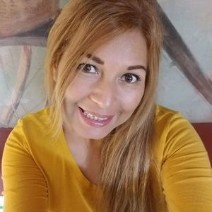 Meet your Posher, Nelly